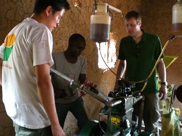 Seb-Village-Mechanic-Matt-640 left Sebastian, middle Mali Mechanic, right Matt